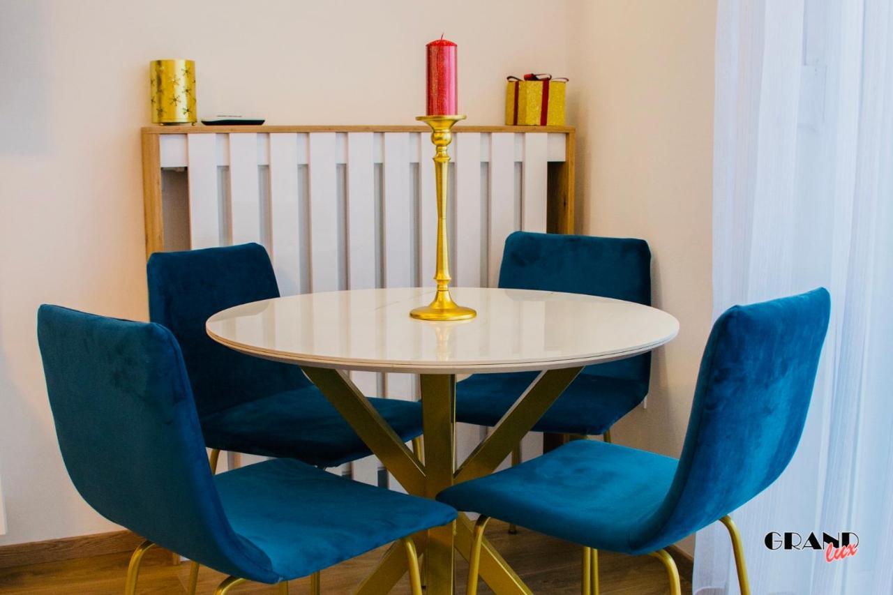 Grand Lux Apartment Doboj Eksteriør billede