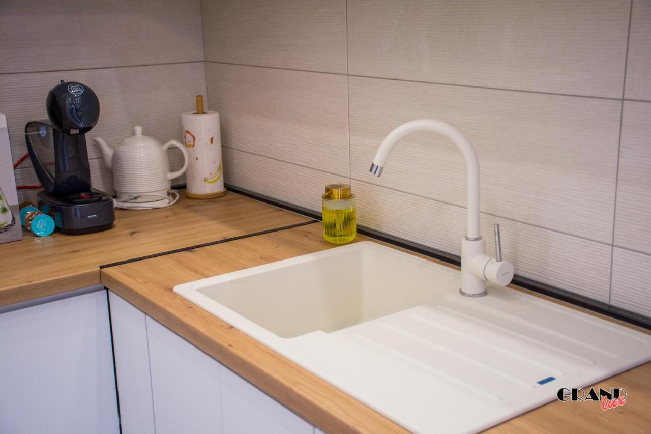 Grand Lux Apartment Doboj Eksteriør billede