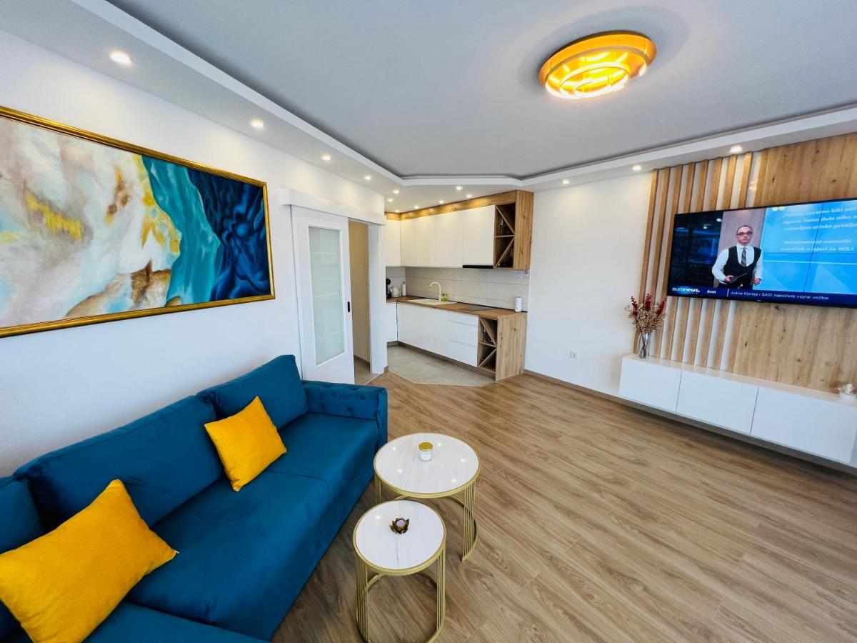 Grand Lux Apartment Doboj Eksteriør billede